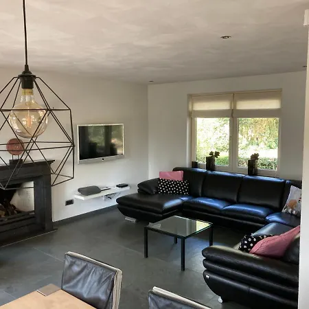 Casa Vogelenzang Holiday home